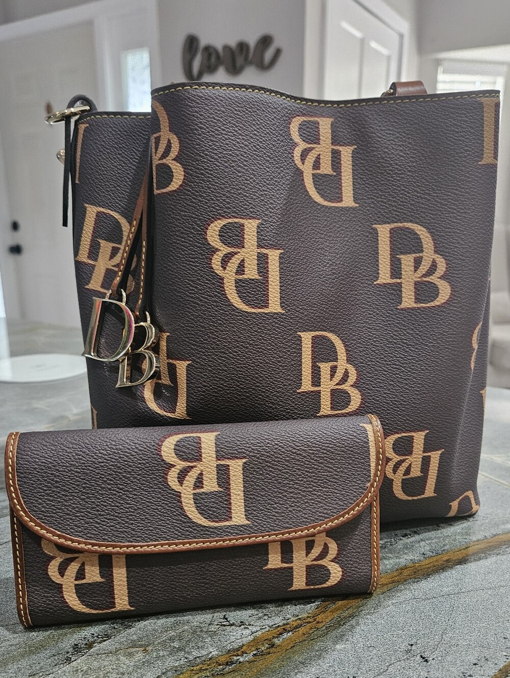 Dooney & Bourke DB Monogram Small Barlow and Wallet Set